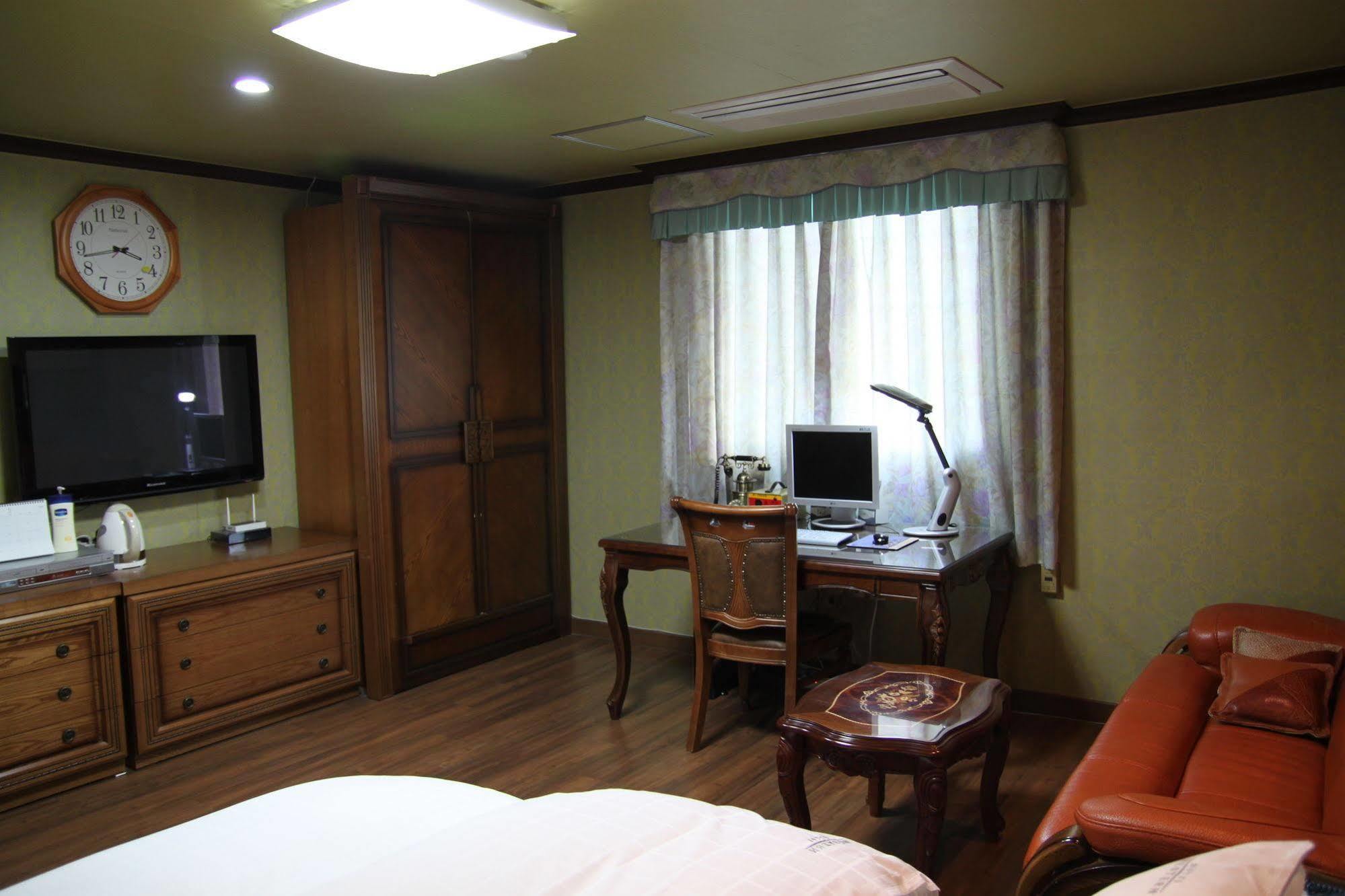 Gunsan Western Hotel Ngoại thất bức ảnh